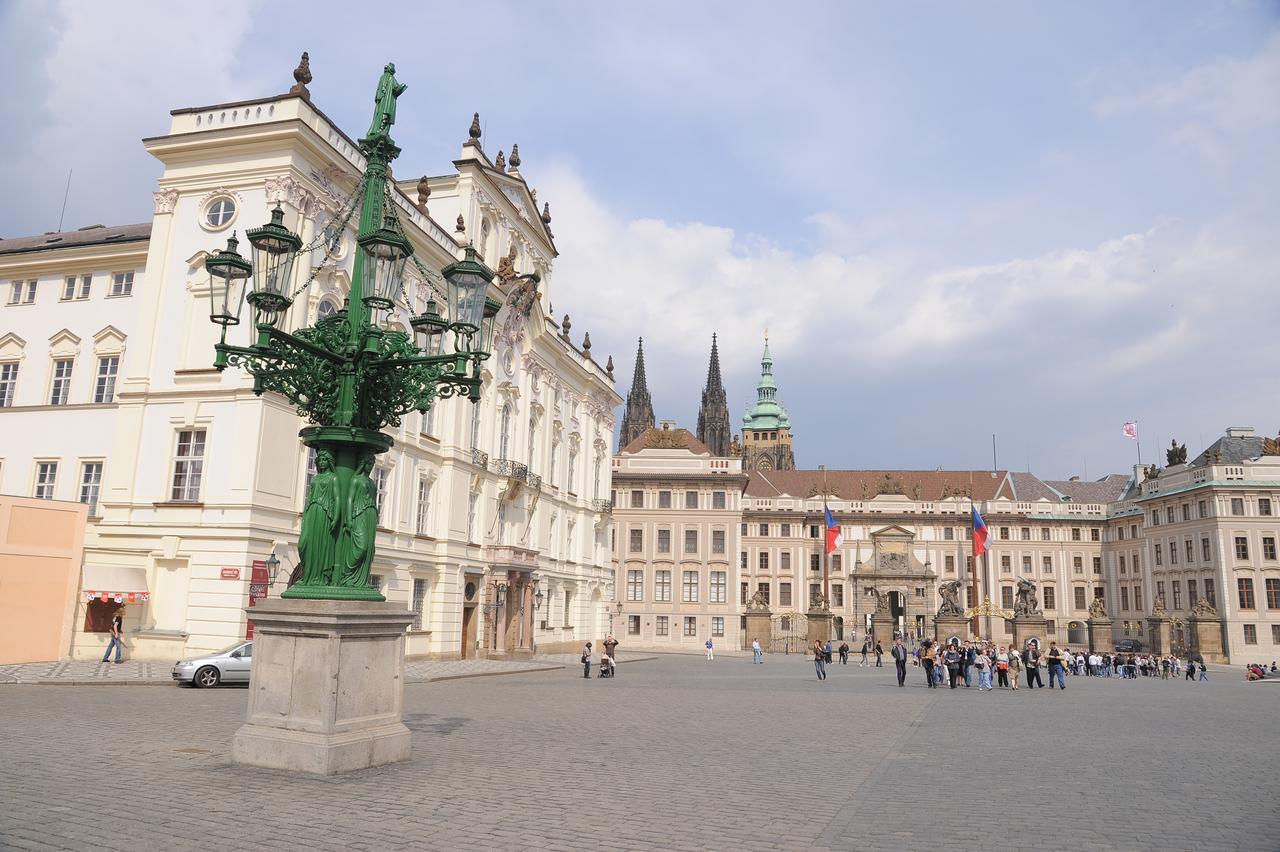 Karlova Apartment Prága Kültér fotó
